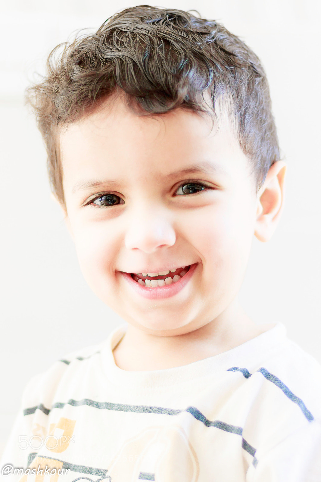 Canon EOS 7D Mark II sample photo. Smiley face photography