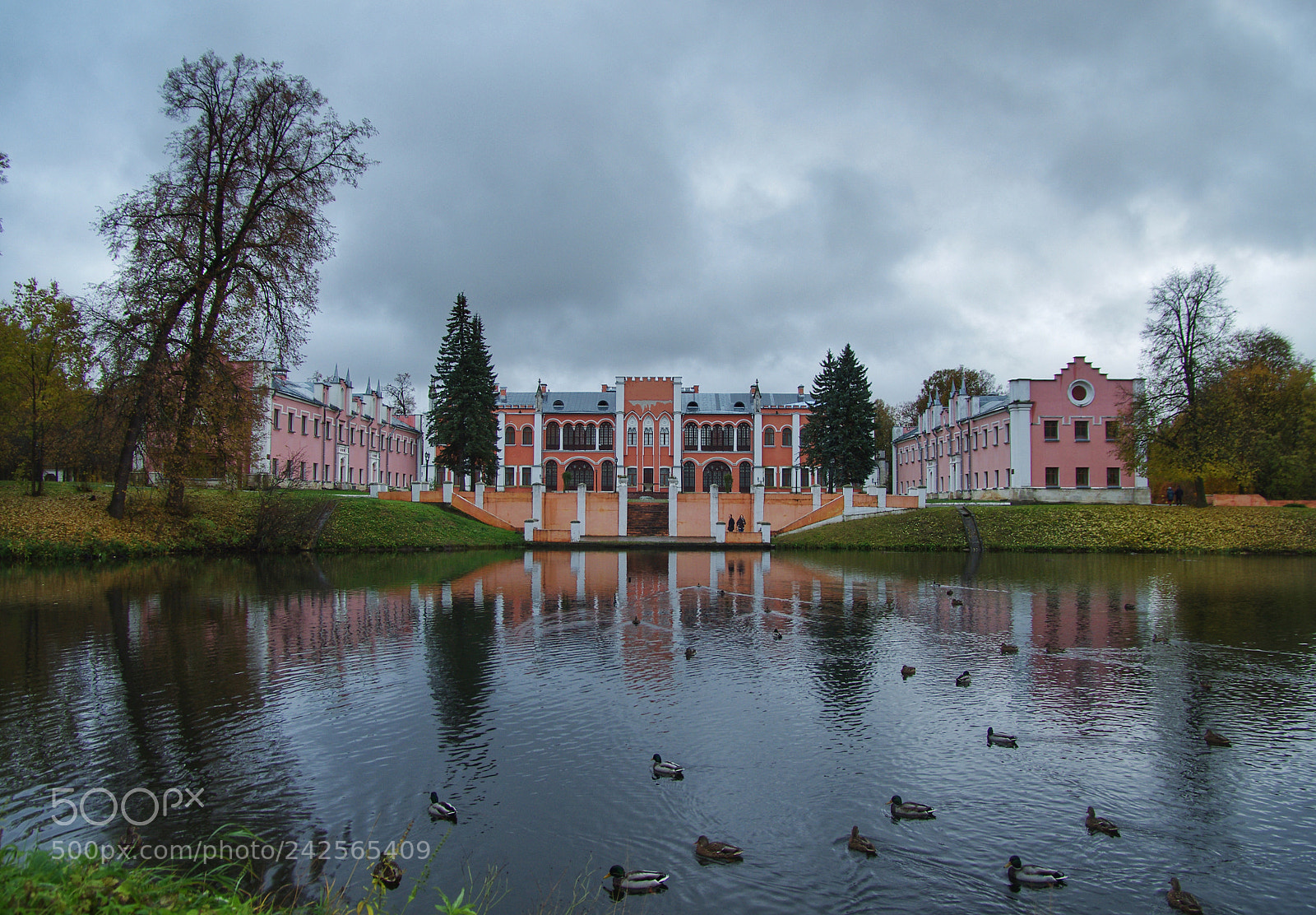 Pentax K-5 sample photo. Ancient manor marfino. photography