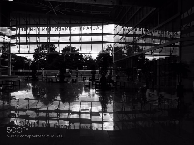 Apple iPhone 6s sample photo. Convention center photography