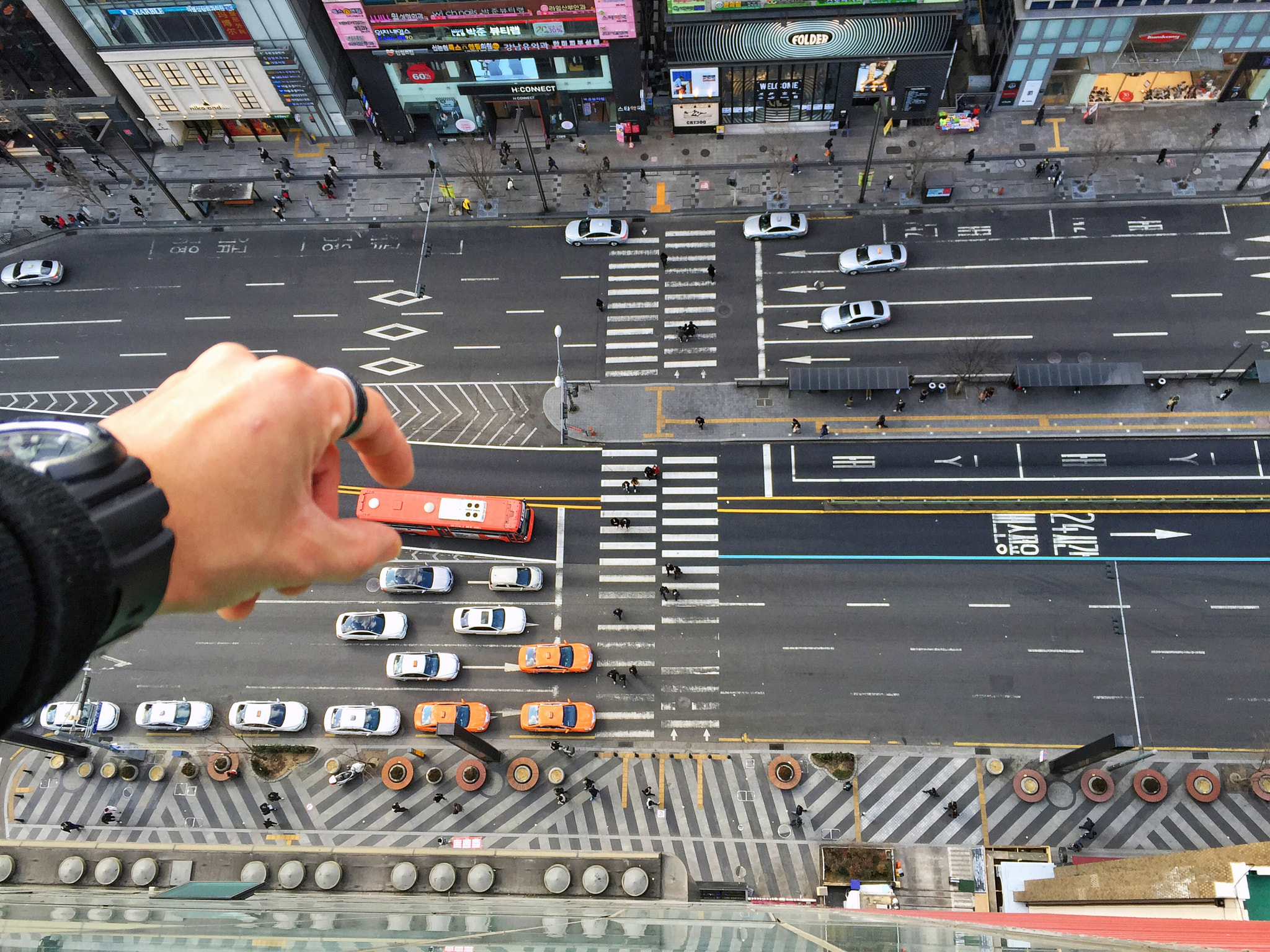 v2?sig=a5afa8a77c2c4917ab90aa8ba5e56bdf0