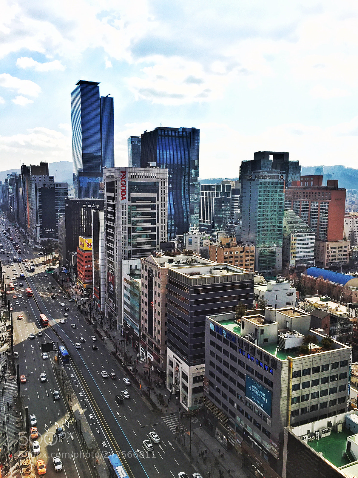 Apple iPhone 6 sample photo. Gangnam road building photography