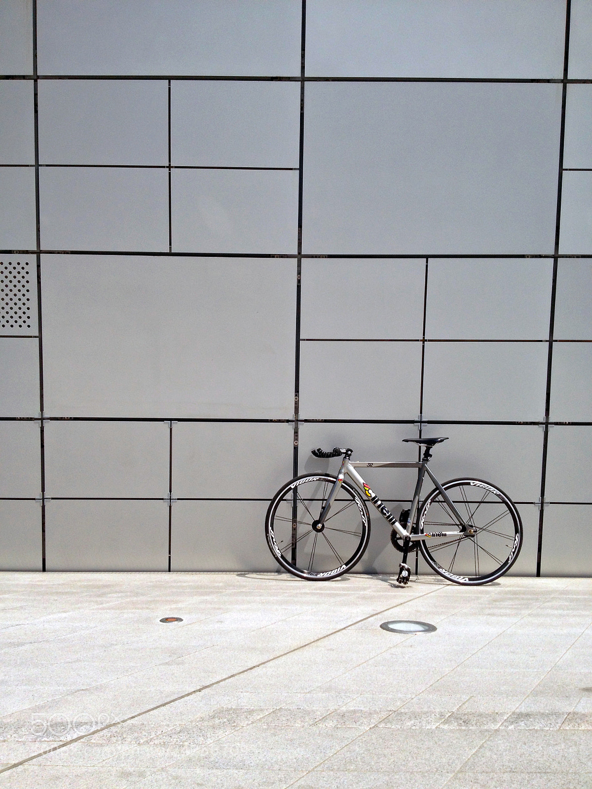 Apple iPhone 4S sample photo. Ddp bolt photography