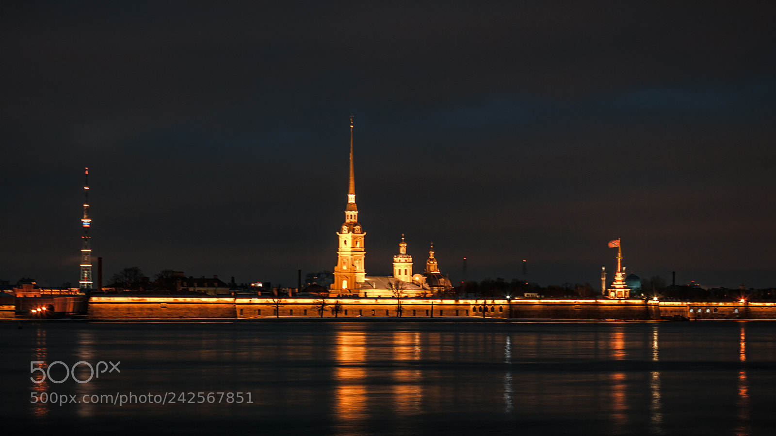 Canon EOS 550D (EOS Rebel T2i / EOS Kiss X4) sample photo. Saint petersburg photography