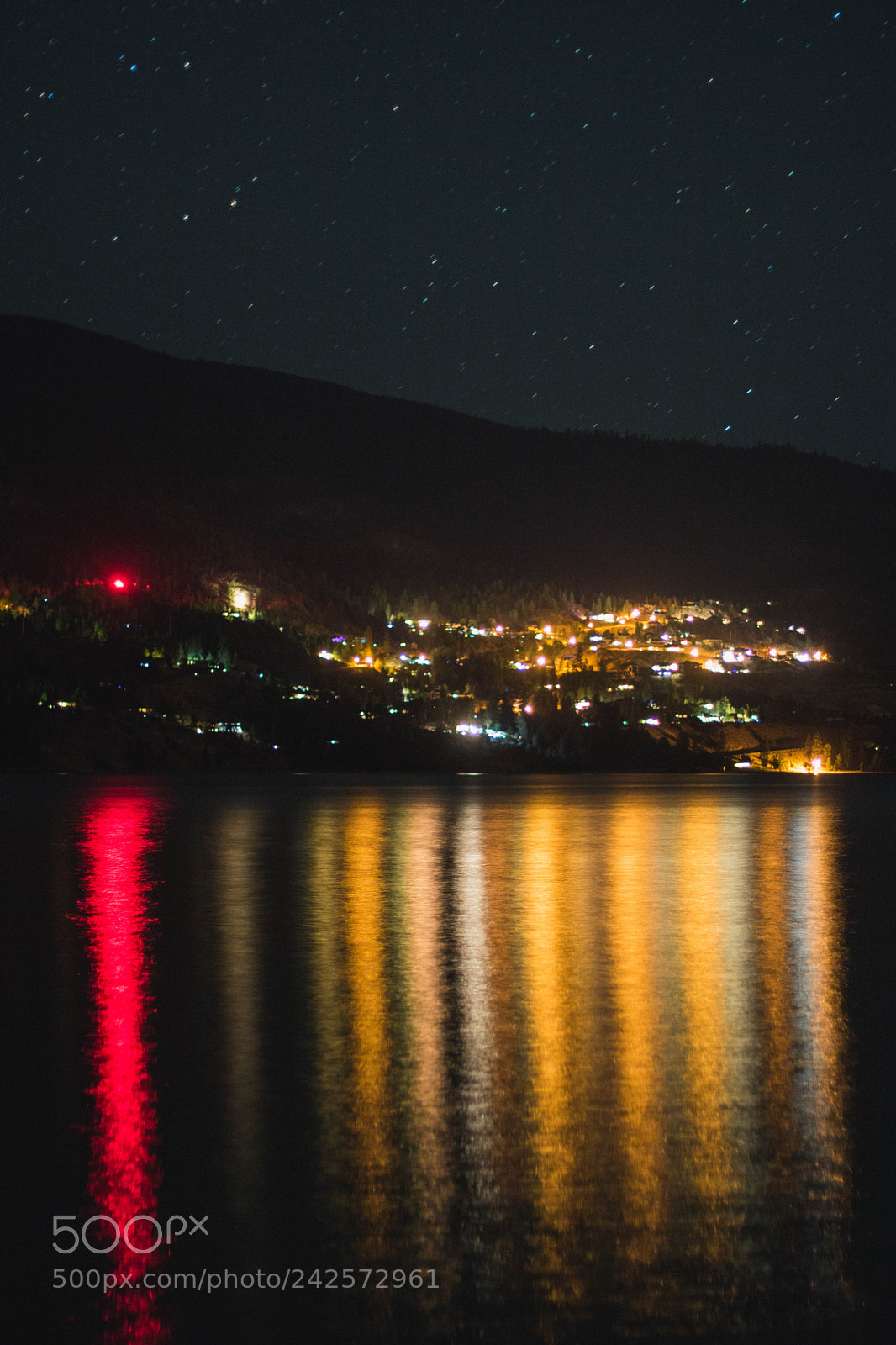 Canon EOS 750D (EOS Rebel T6i / EOS Kiss X8i) sample photo. Lights photography
