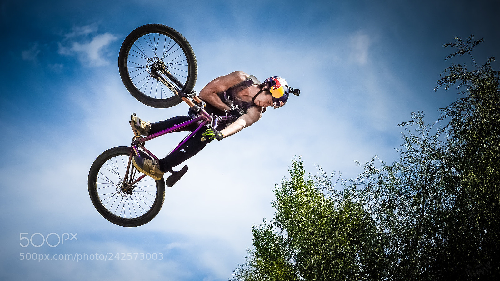 Sony SLT-A77 sample photo. Szymon godziek - red photography