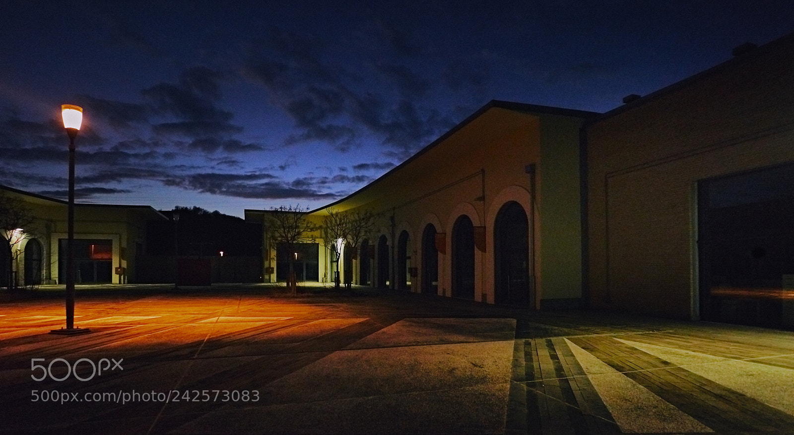 Sony a7R sample photo. Omaggio a magritte de photography