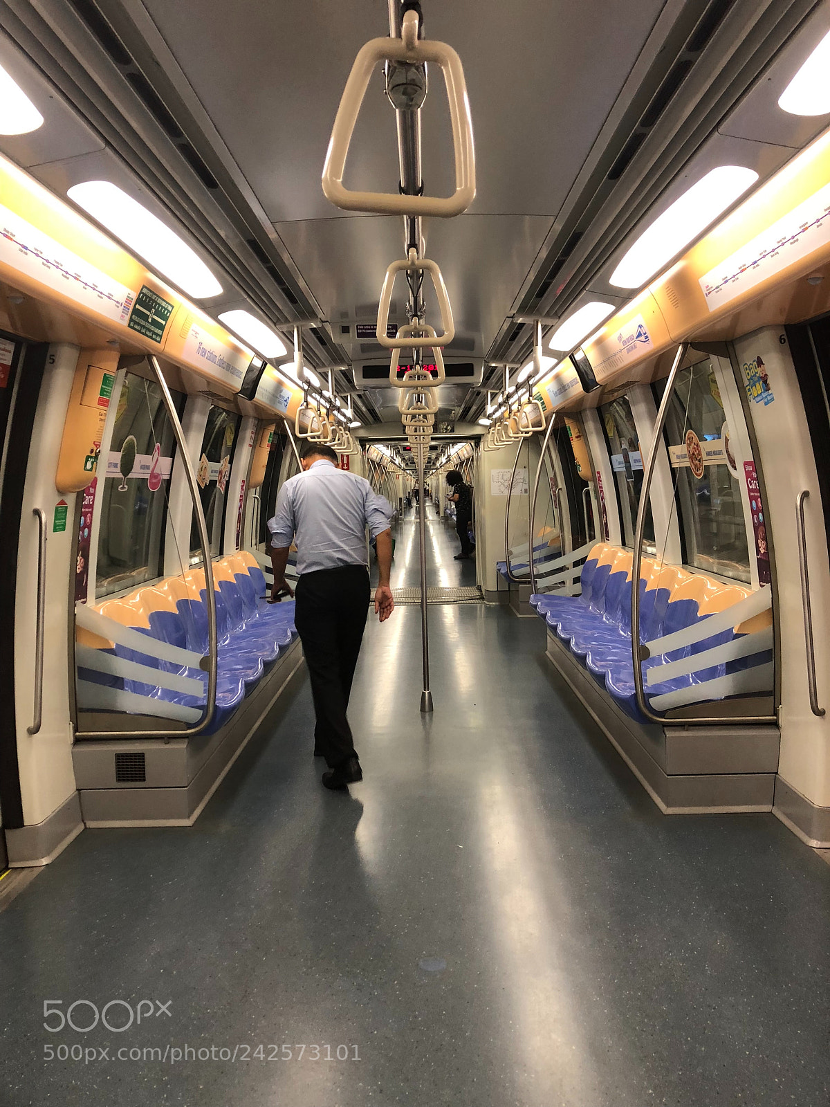 Apple iPhone 8 Plus sample photo. Mrt. photography