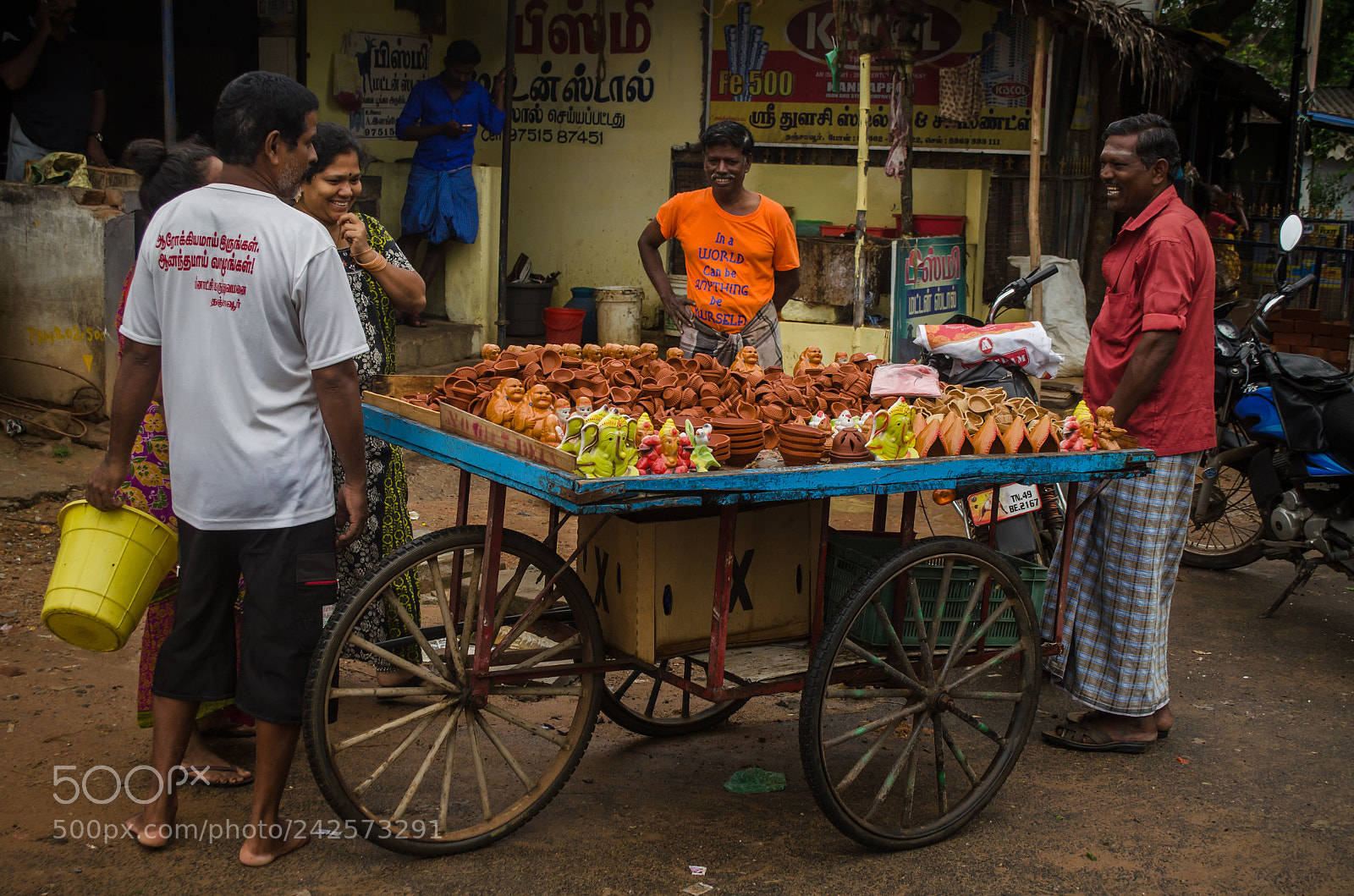 Nikon D5100 sample photo. Streets of tanjore photography