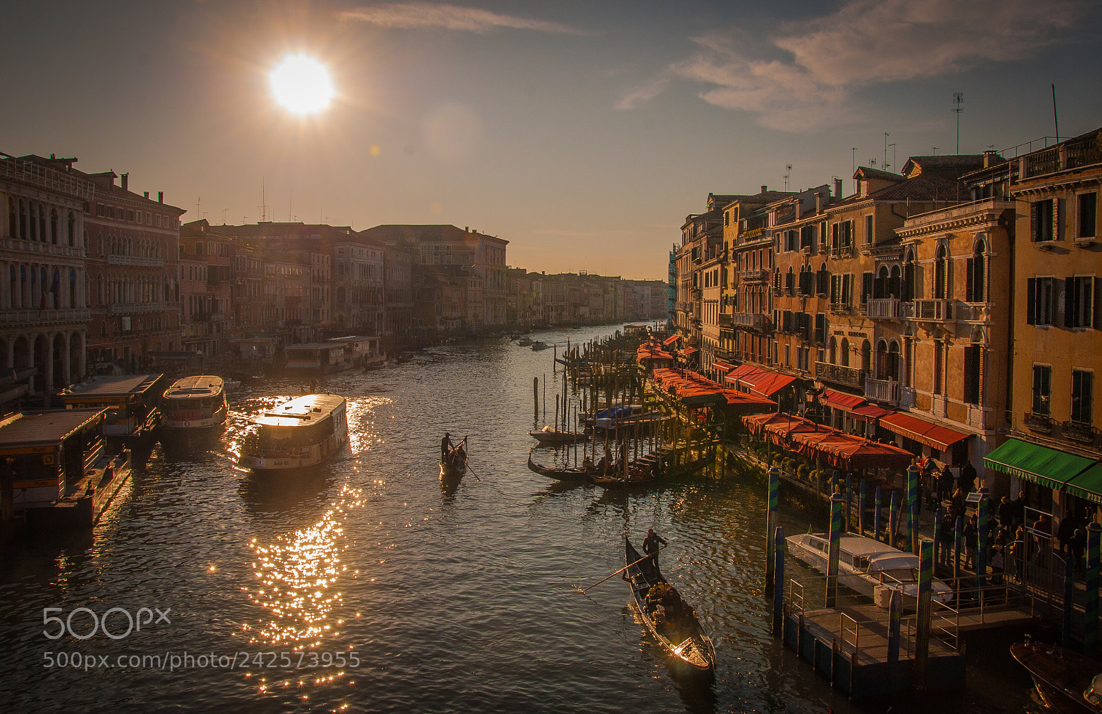 Nikon D80 sample photo. Venice on backlight photography