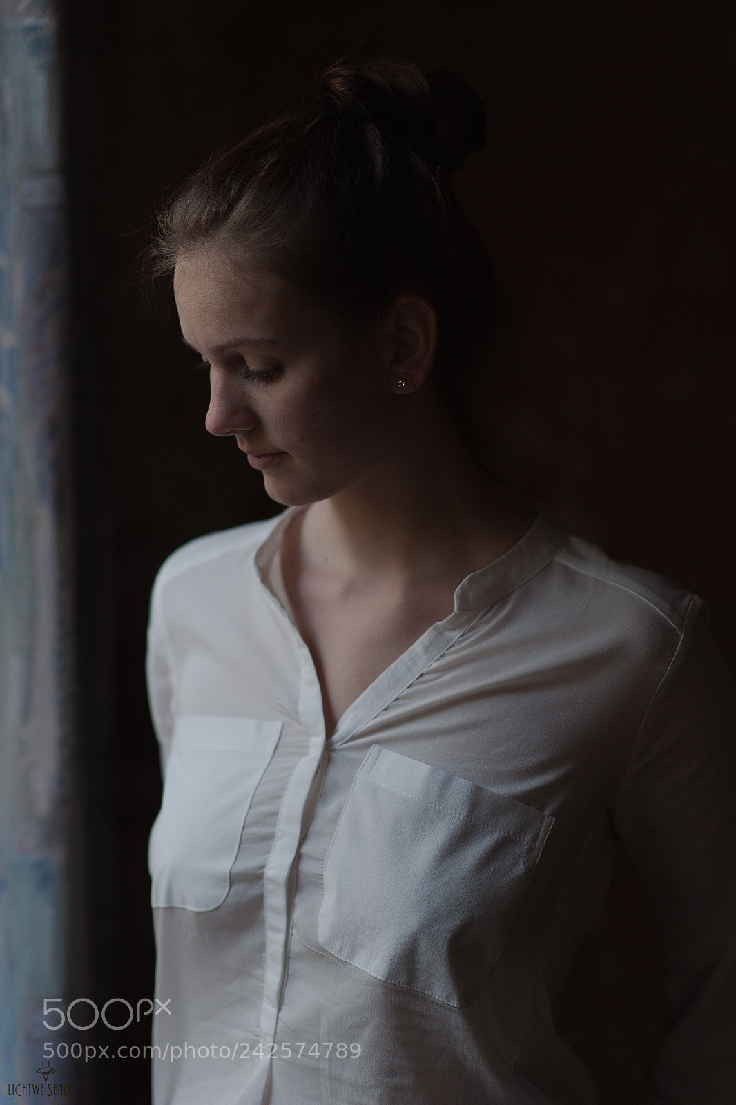 Nikon D700 sample photo. Shyness photography