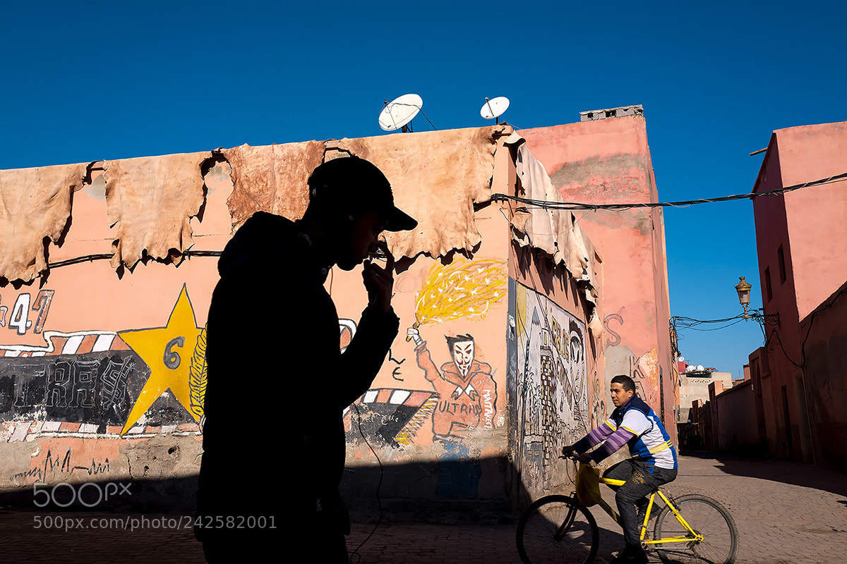 Leica Q (Typ 116) sample photo. Pedestrian and cyclist photography
