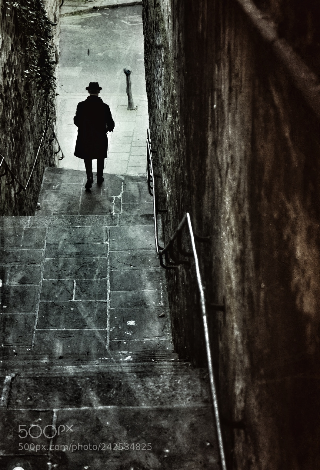 Fujifilm X-T2 sample photo. The thirty nine steps photography