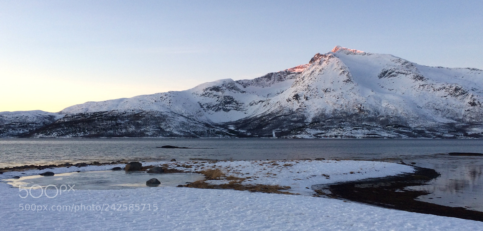 Apple iPhone 5s sample photo. By tjeldsundet photography