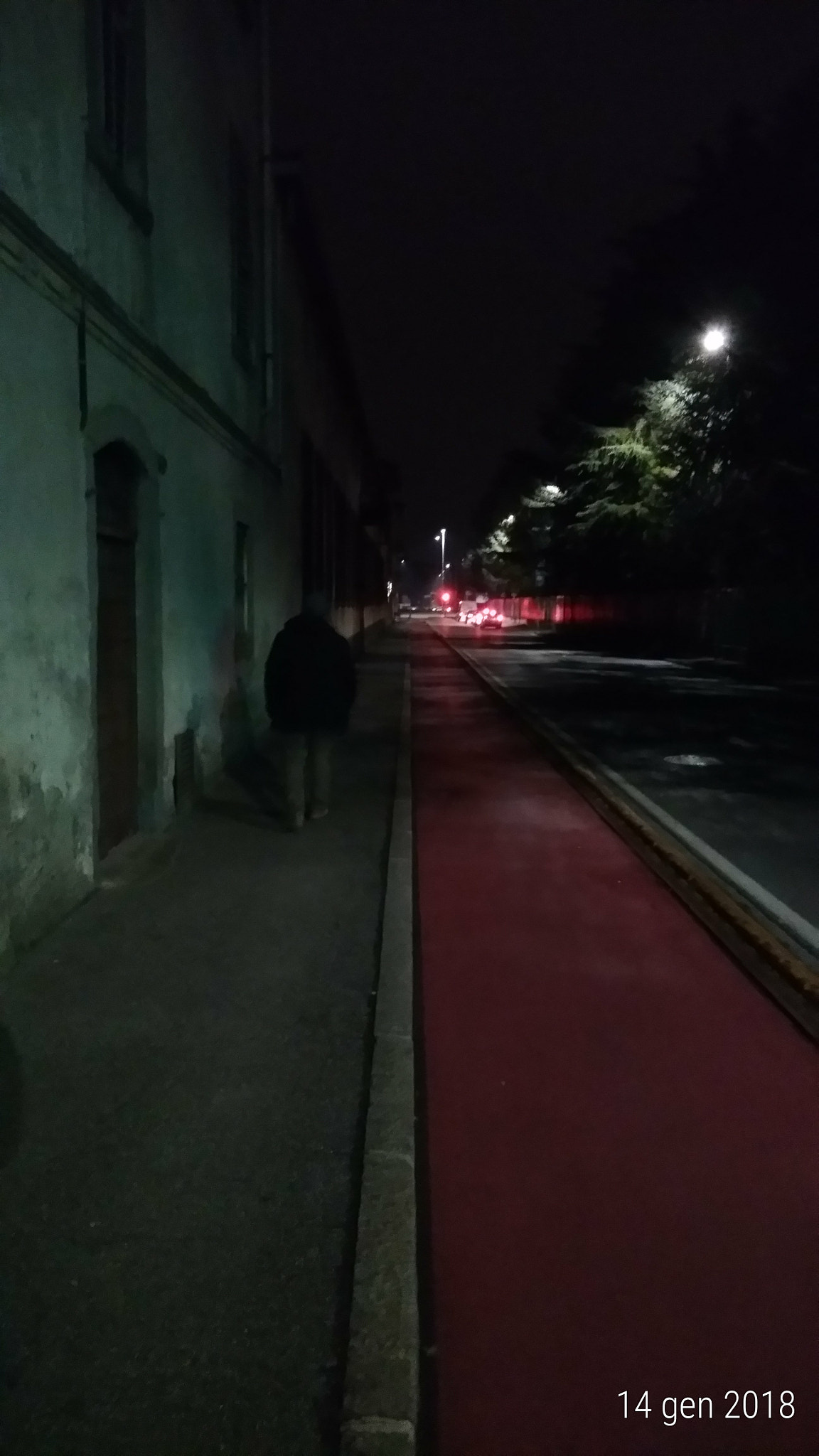 ASUS ZenFone 4 Selfie (ZD553KL) sample photo