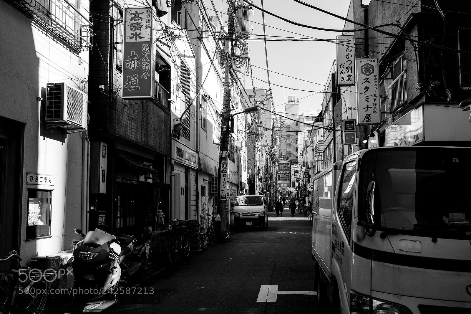 Fujifilm X-T2 sample photo. Tokyo life photography