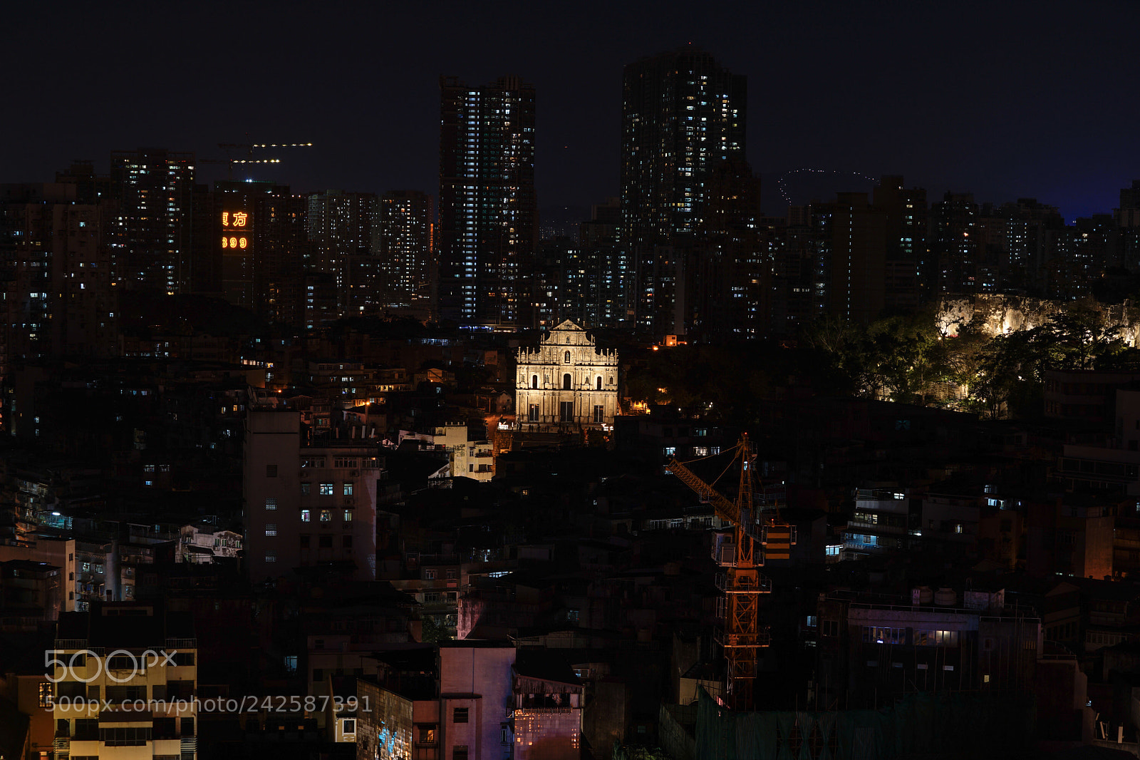 Sony a7 II sample photo. #濠江今昔  photography