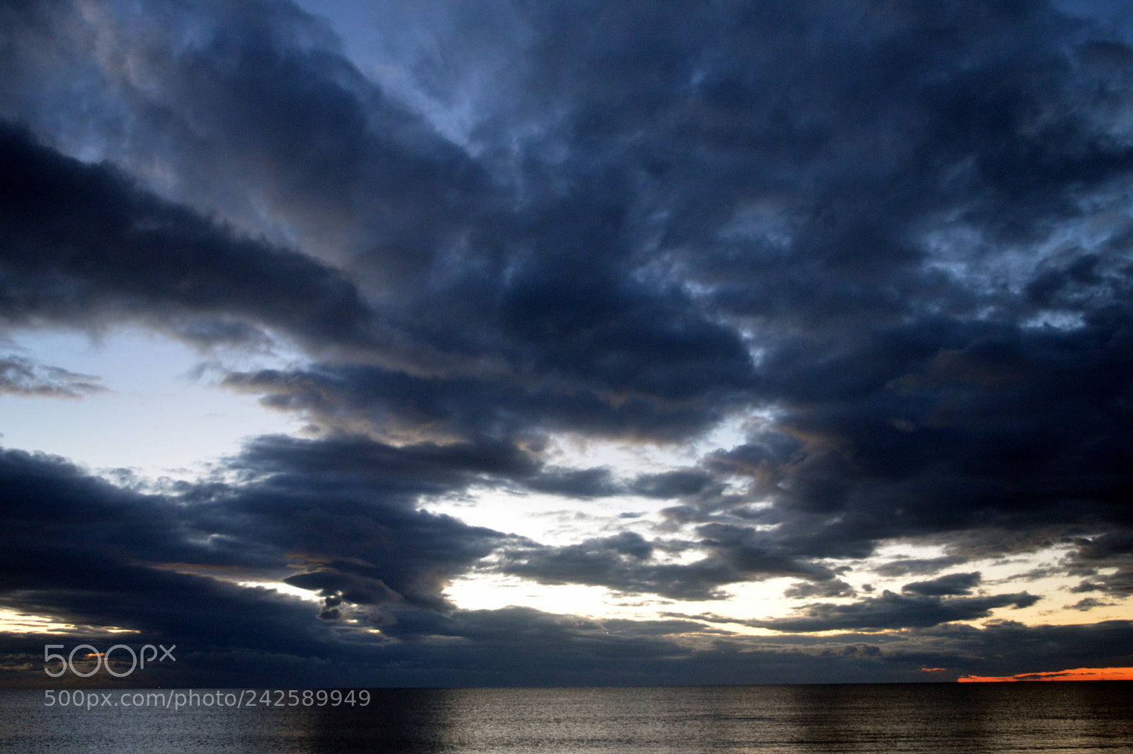 Nikon D3200 sample photo. Down by the sea photography