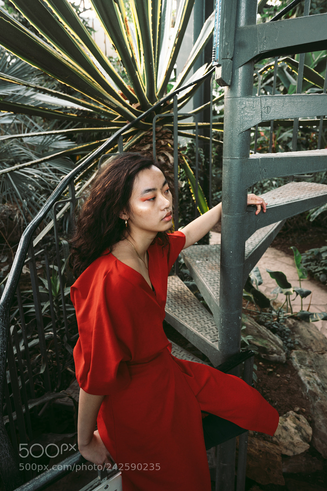 Sony a7 II sample photo. Fashion greenhouse i photography