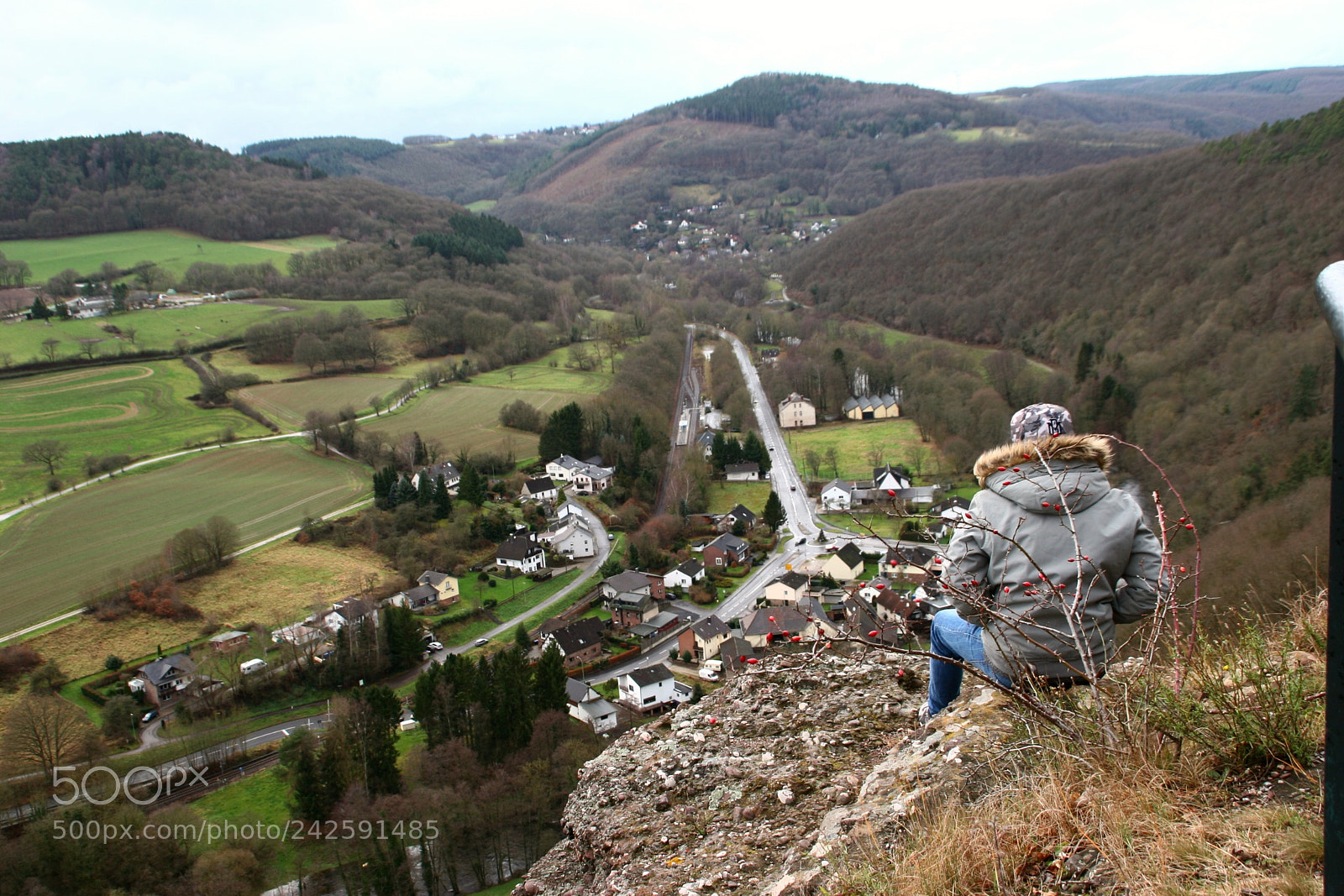 Canon EOS 20D sample photo. Hilltop photography