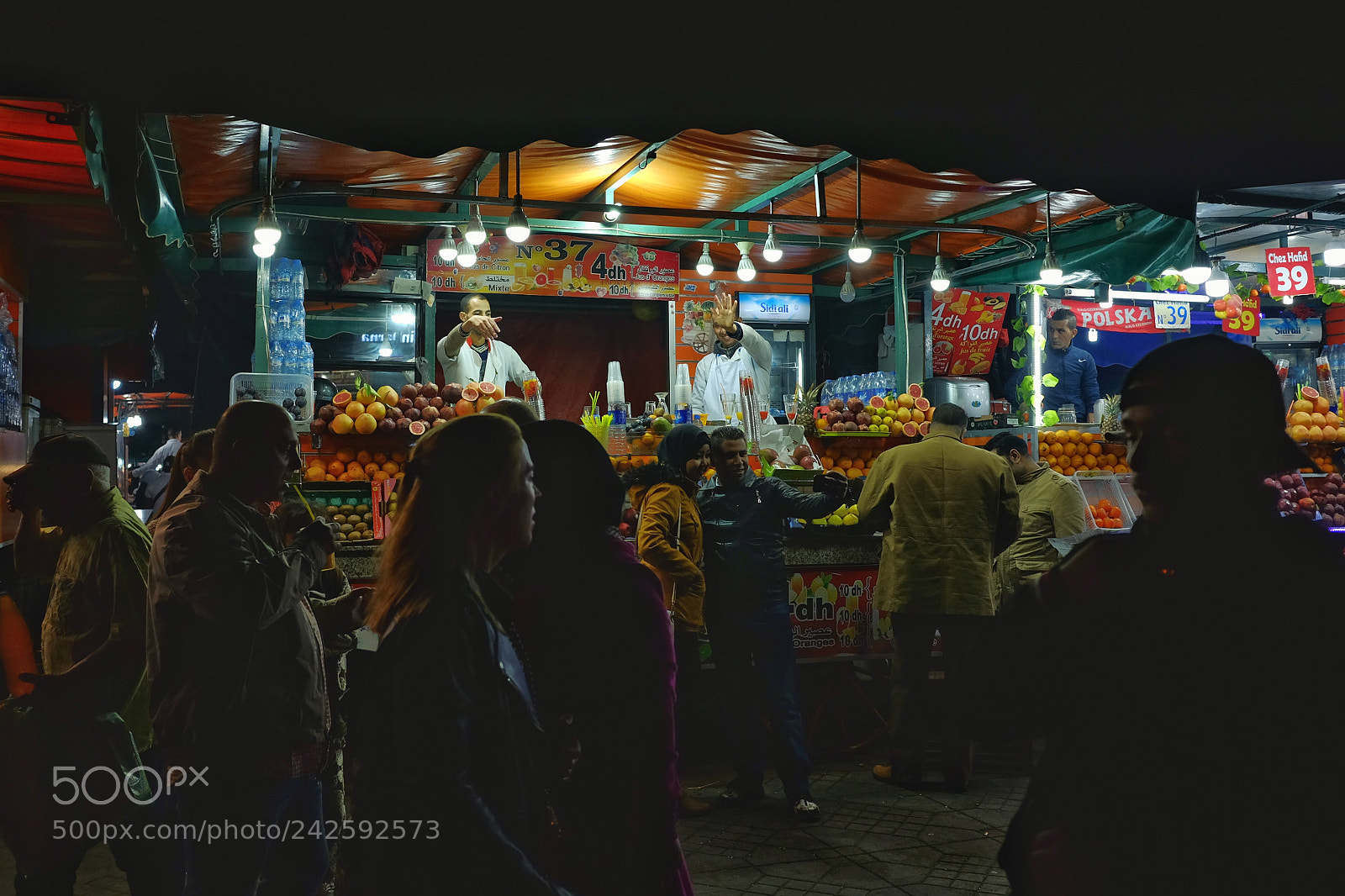 Fujifilm X100T sample photo. Djemaa el fna- marrakech photography