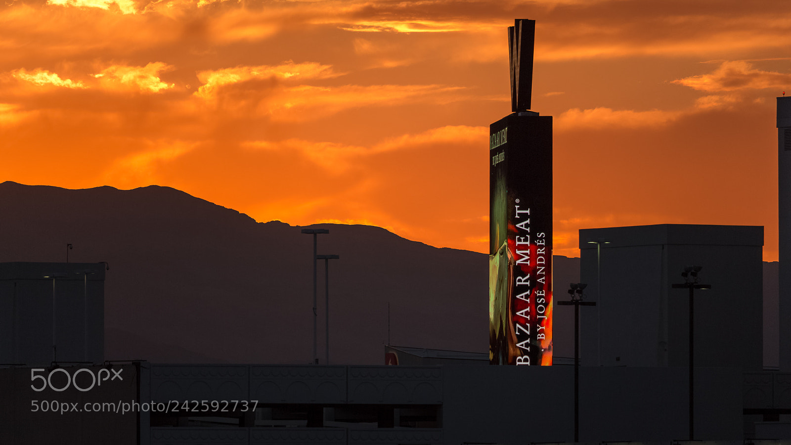 Canon EOS 700D (EOS Rebel T5i / EOS Kiss X7i) sample photo. Vegas photography