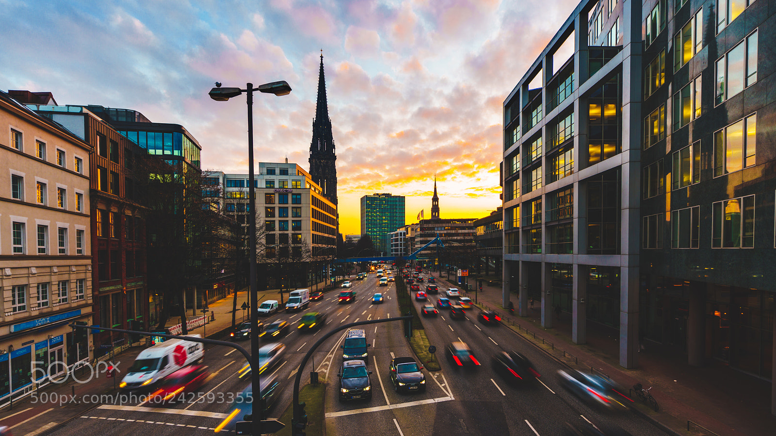 Sony a7R III sample photo. Hamburg morning traffic photography