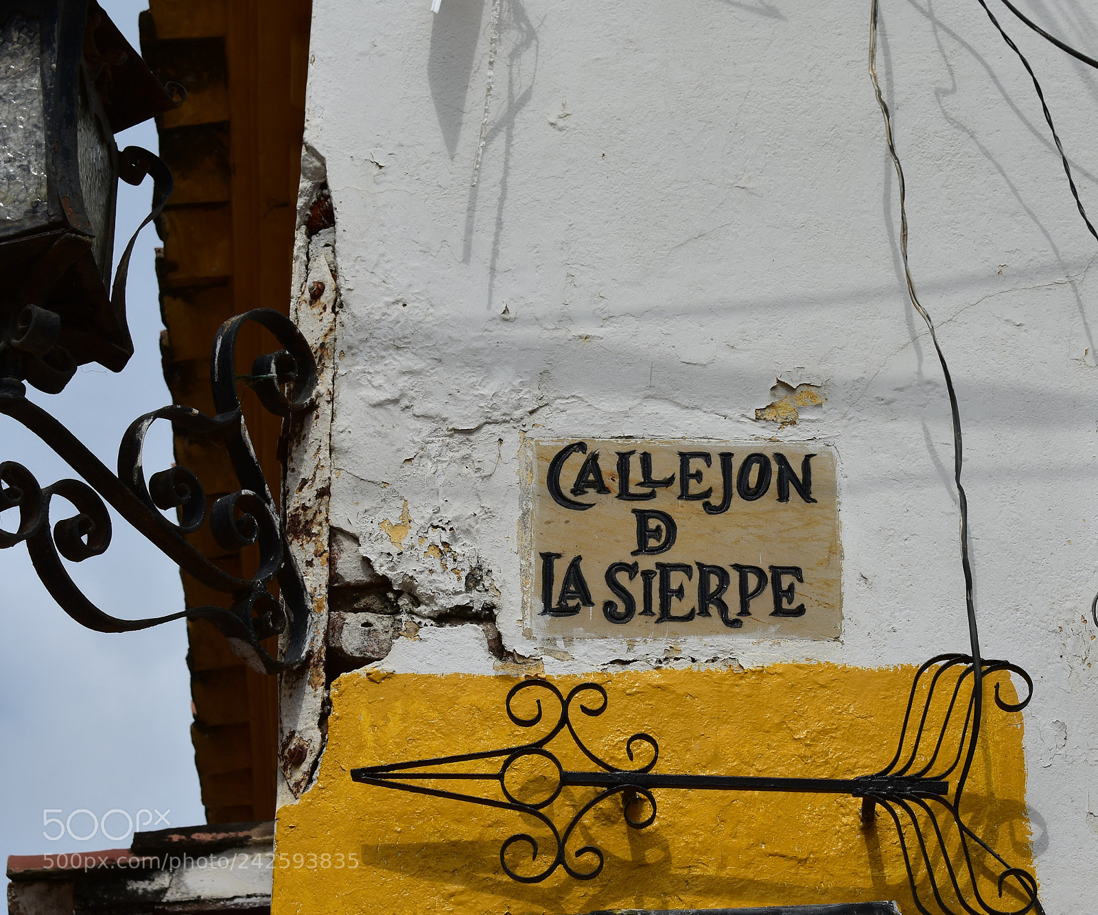 Nikon D3400 sample photo. Calles legendarias. photography