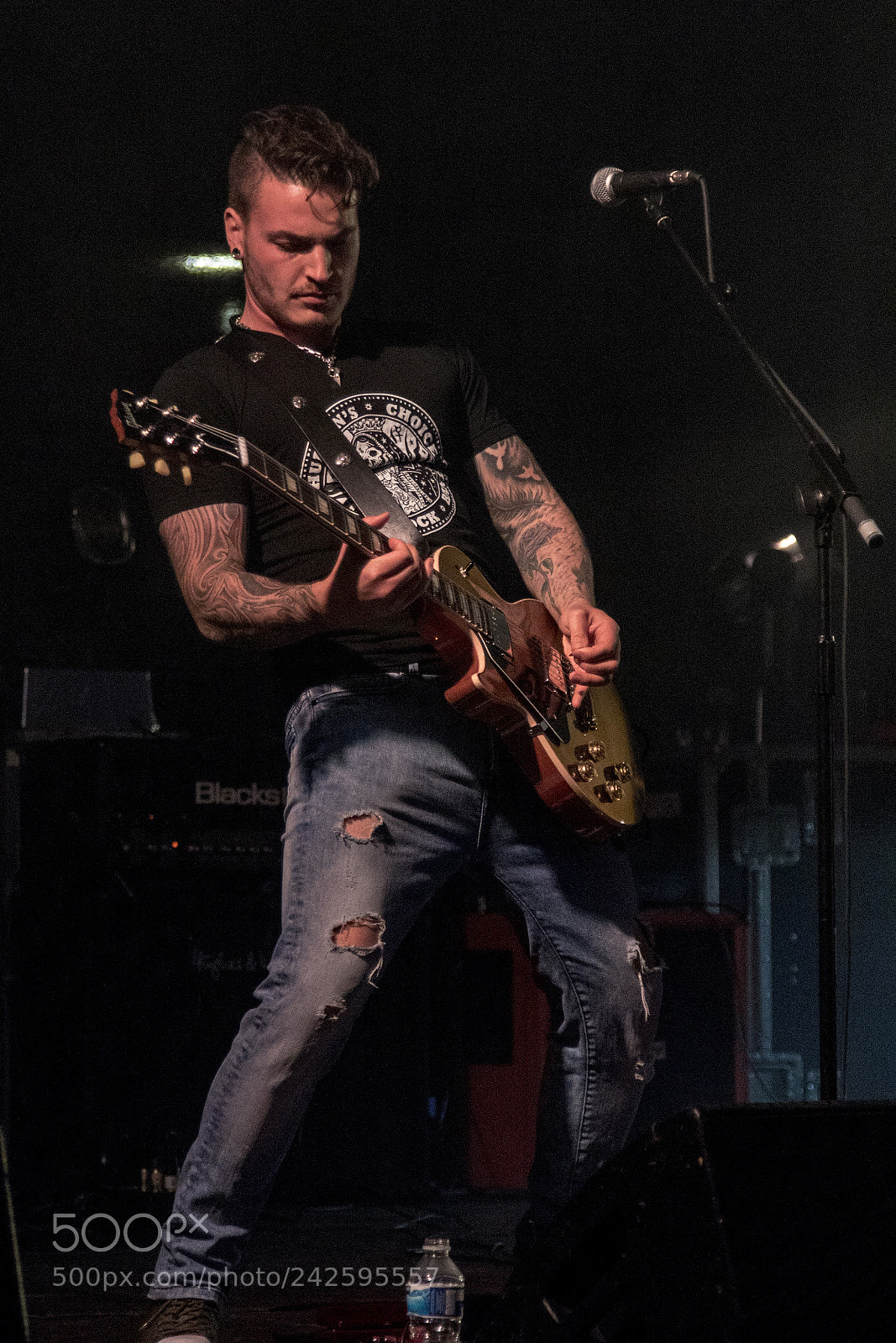 Canon EOS 7D Mark II sample photo. Live music photography