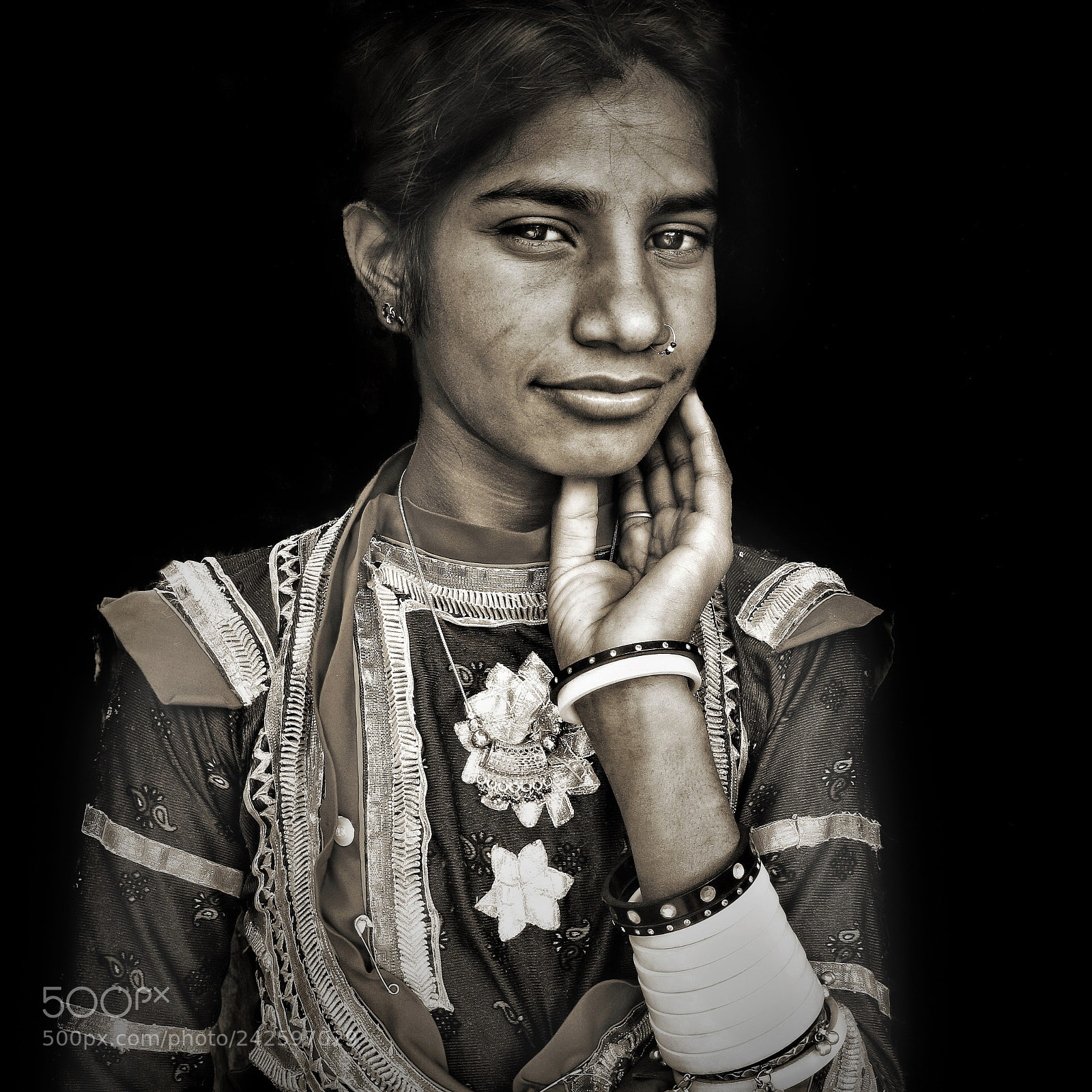 Canon POWERSHOT G9 sample photo. Tribel girl bhenswara photography