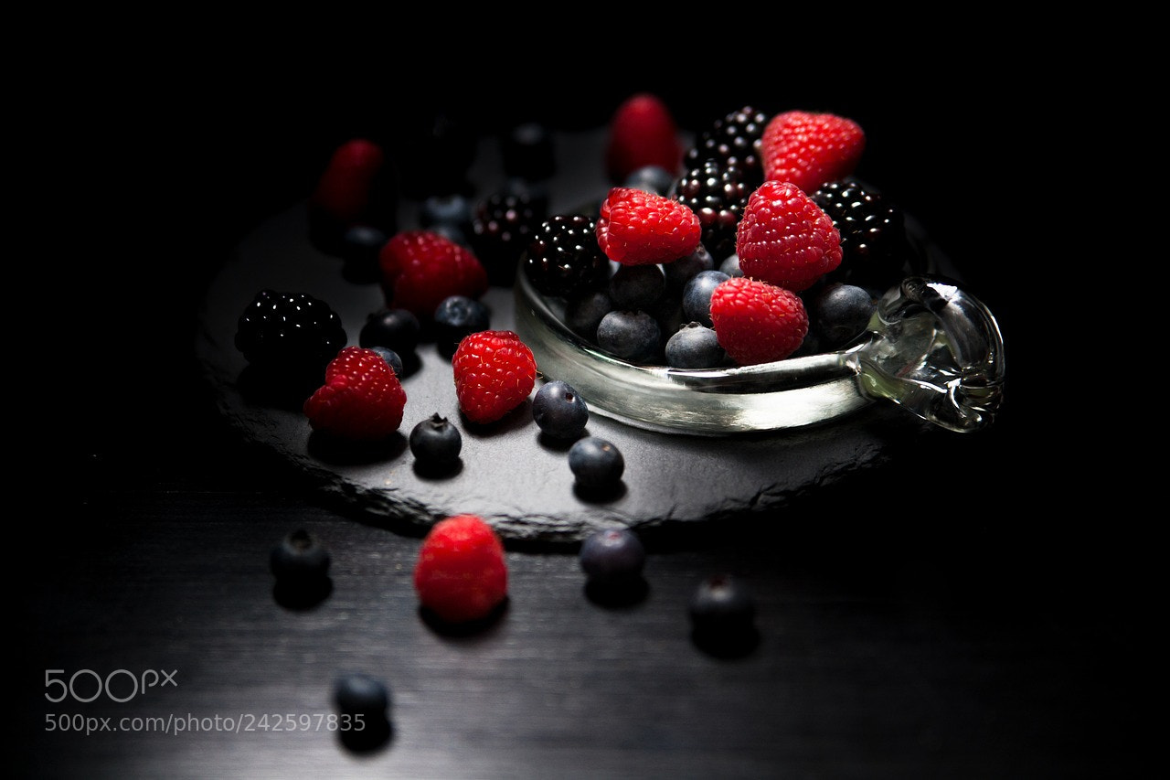 Canon EOS-1Ds Mark II sample photo. Fruit photography