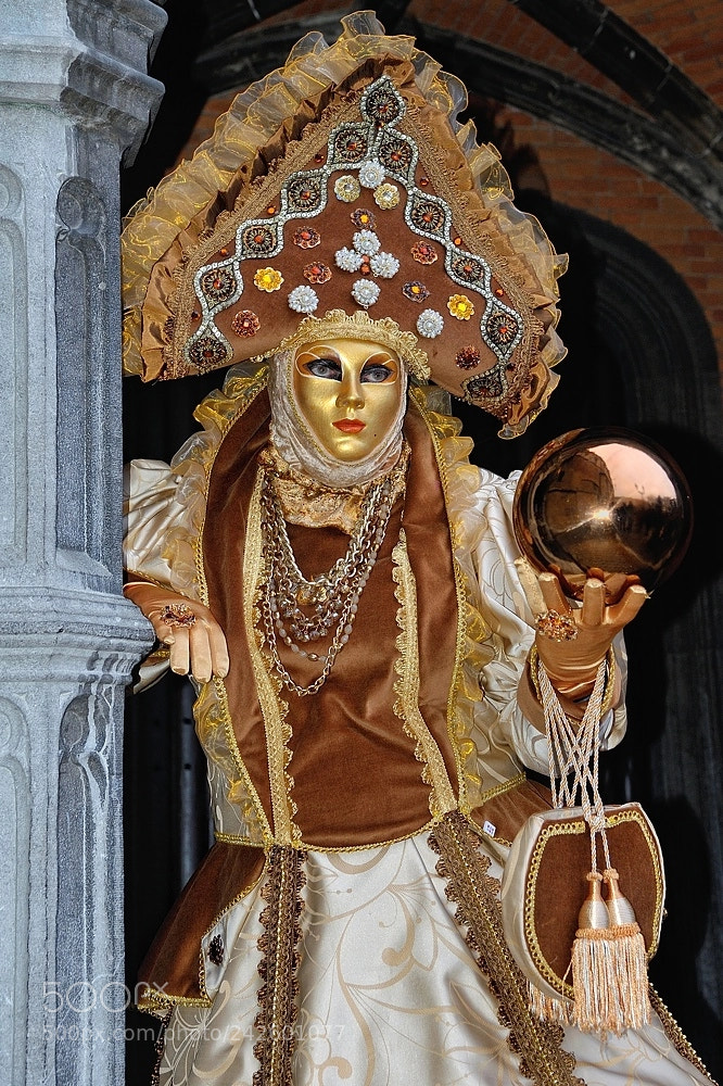 Nikon D700 sample photo. Venetian carnaval in bruges photography
