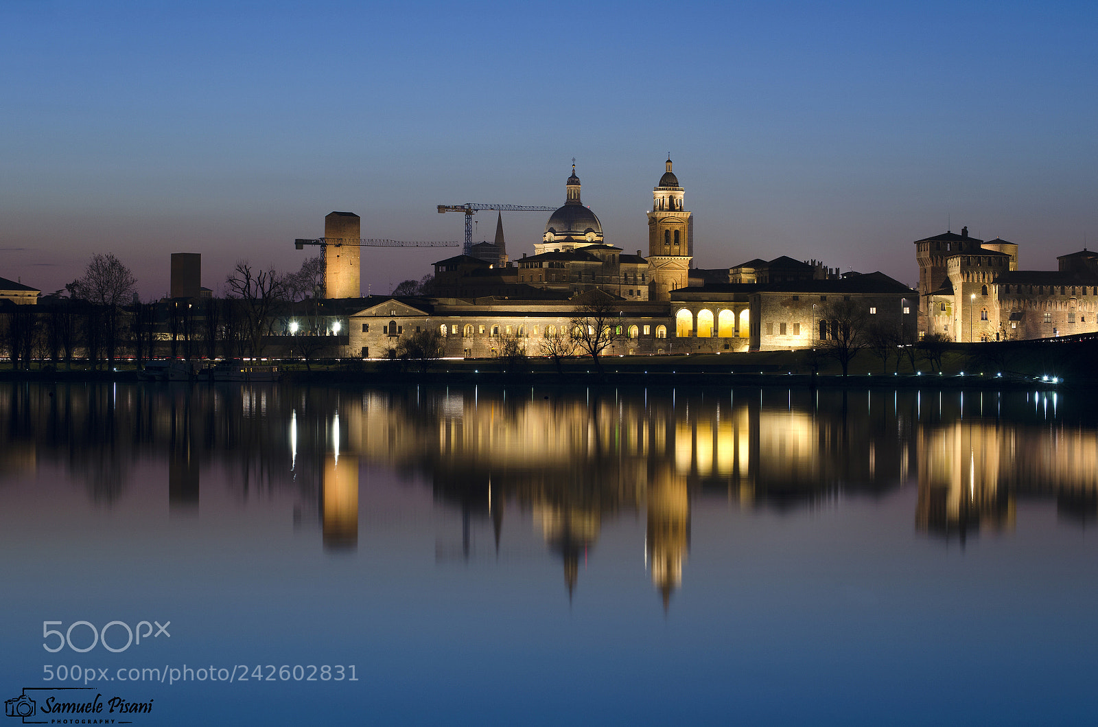 Nikon D5100 sample photo. L'ora blu a mantova photography