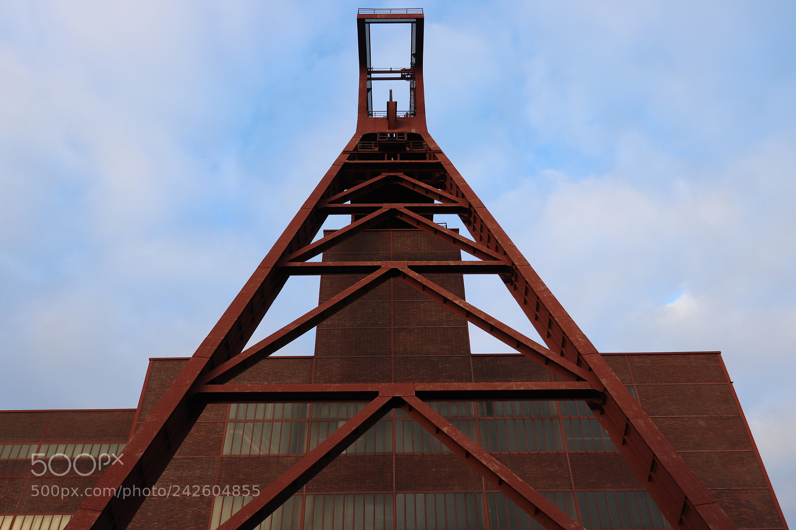 Canon EOS 200D (EOS Rebel SL2 / EOS Kiss X9) sample photo. Zollverein photography