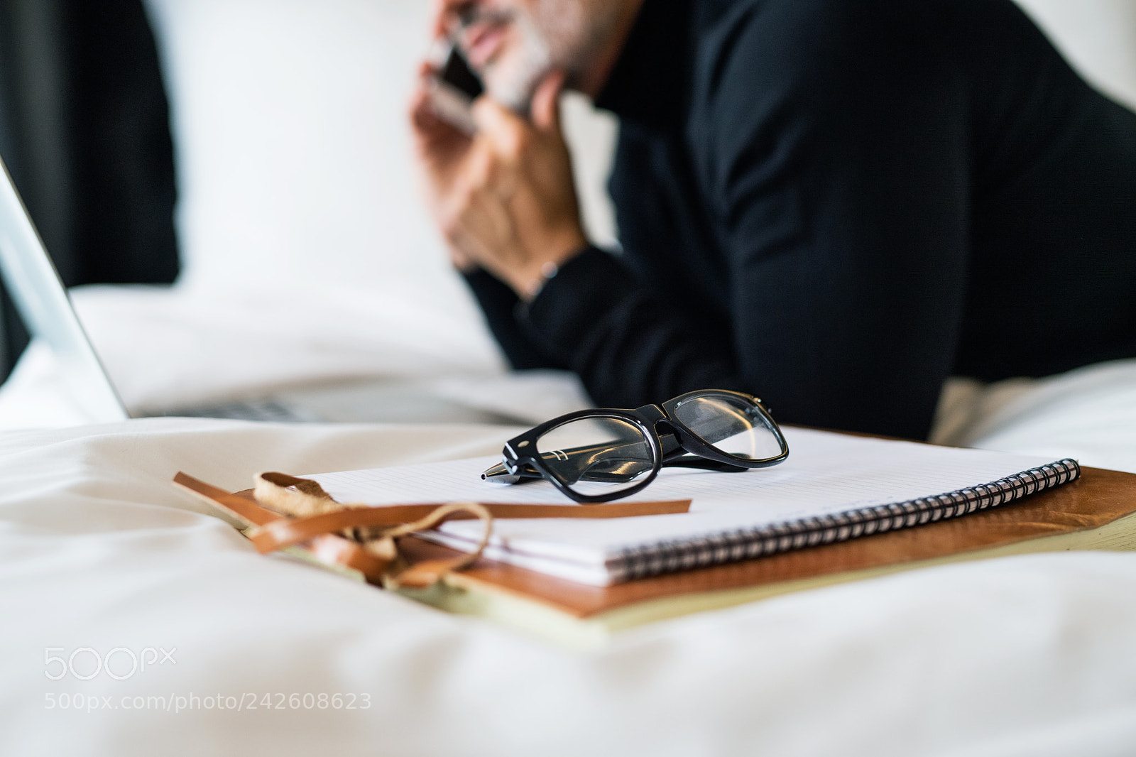 Nikon D5 sample photo. Mature businessman with smartphone photography