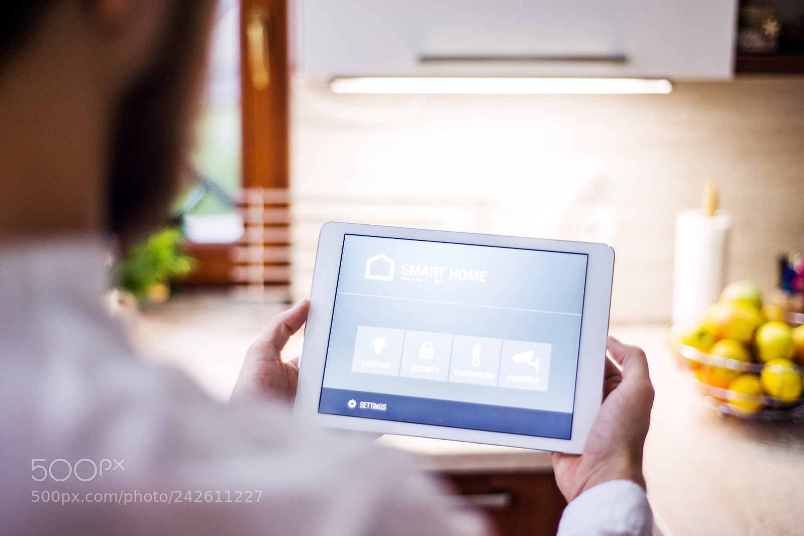 Nikon D800 sample photo. A tablet with smart photography