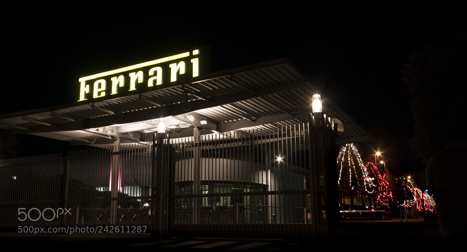 Canon EOS 50D sample photo. Ferrari photography
