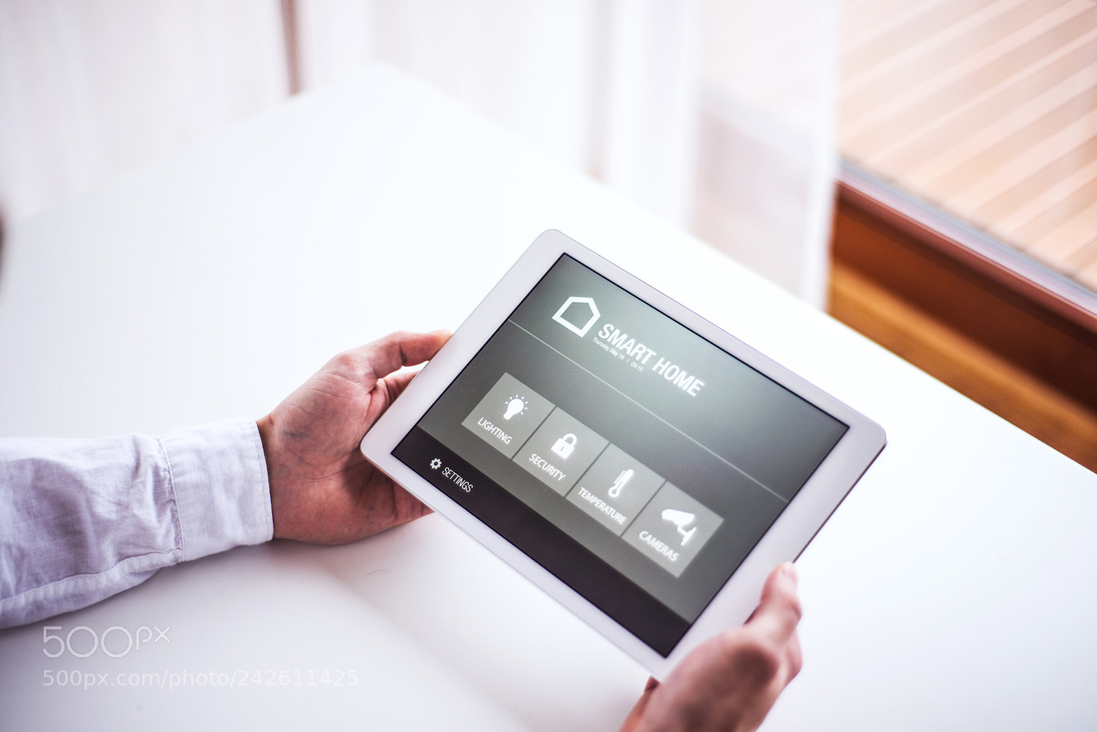 Nikon D800 sample photo. A tablet with smart photography