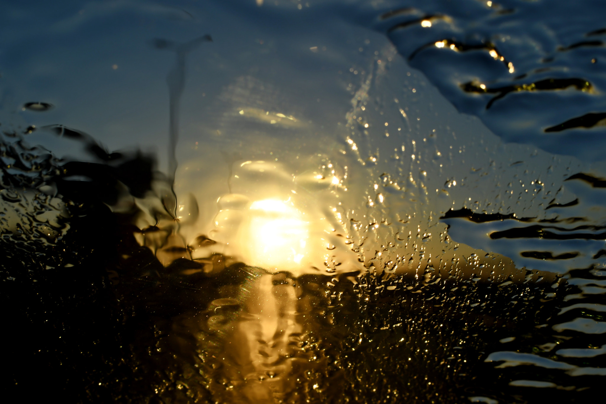 Nikon D500 + Nikon AF-S DX Nikkor 35mm F1.8G sample photo. Liquid sunset photography