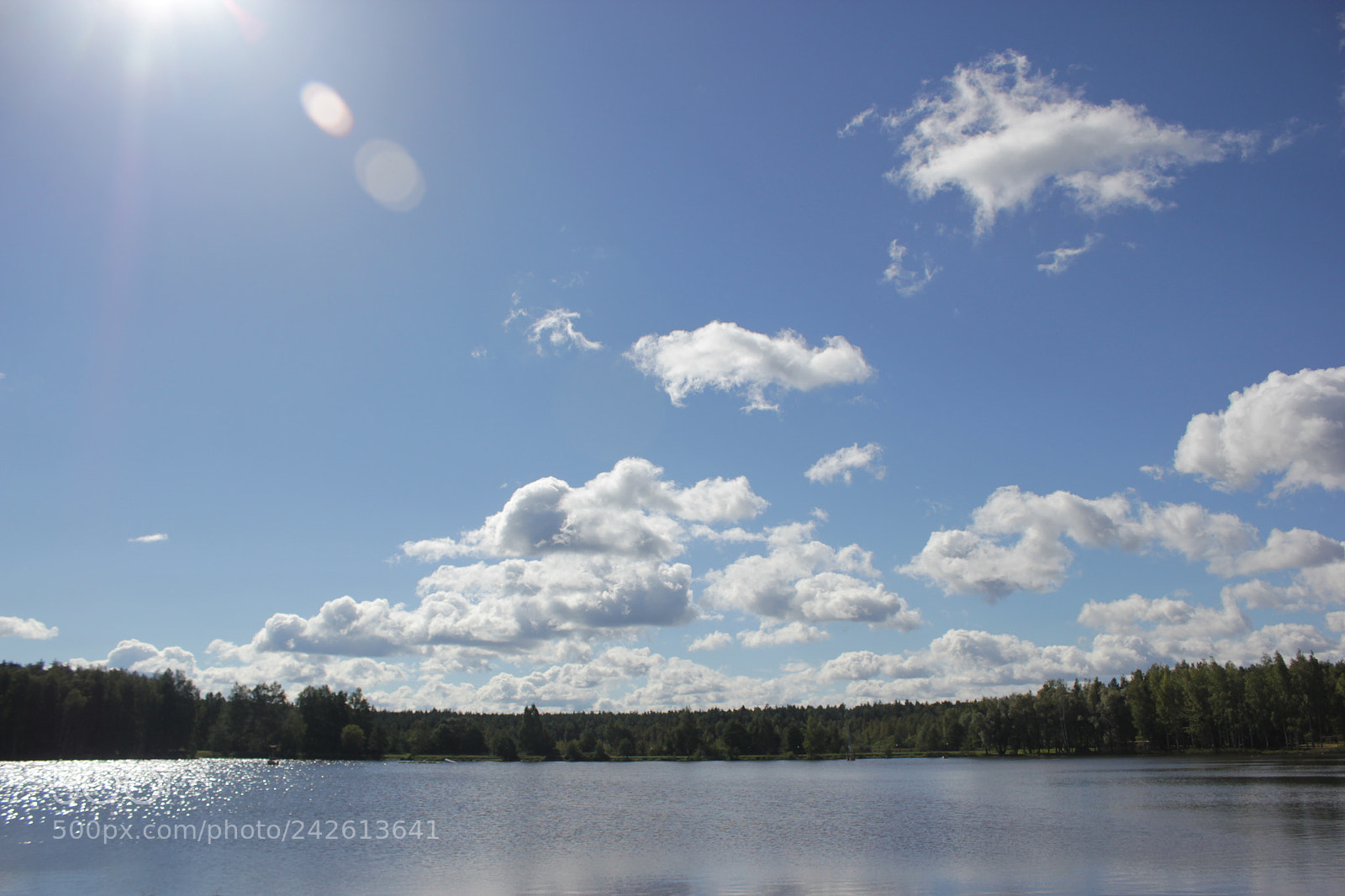 Canon EOS 550D (EOS Rebel T2i / EOS Kiss X4) sample photo. Lake photography