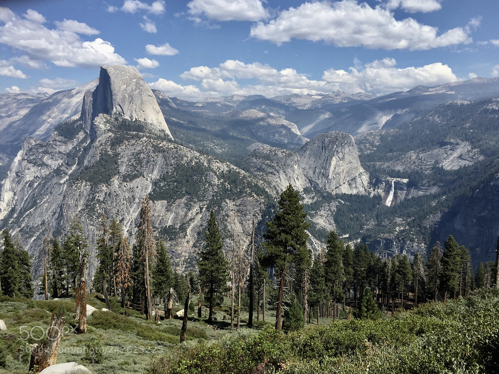 Apple iPhone 6 sample photo. Yosemite - panorama trail photography