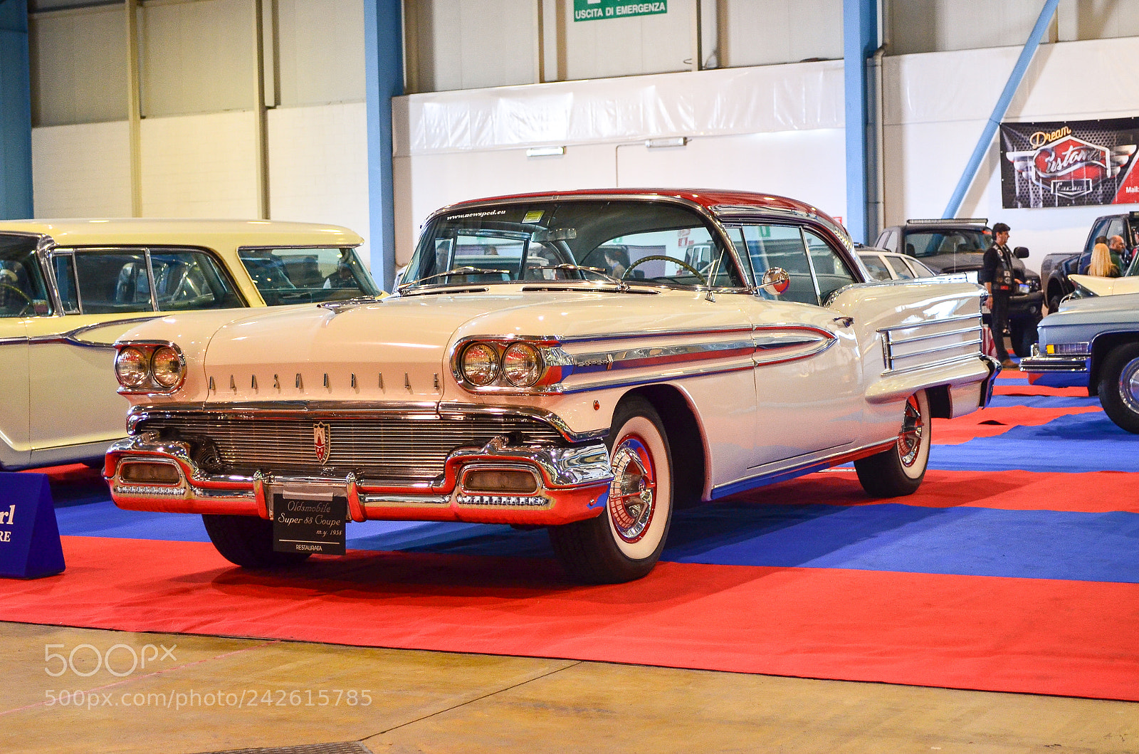 Nikon D5100 sample photo. Oldsmobile photography
