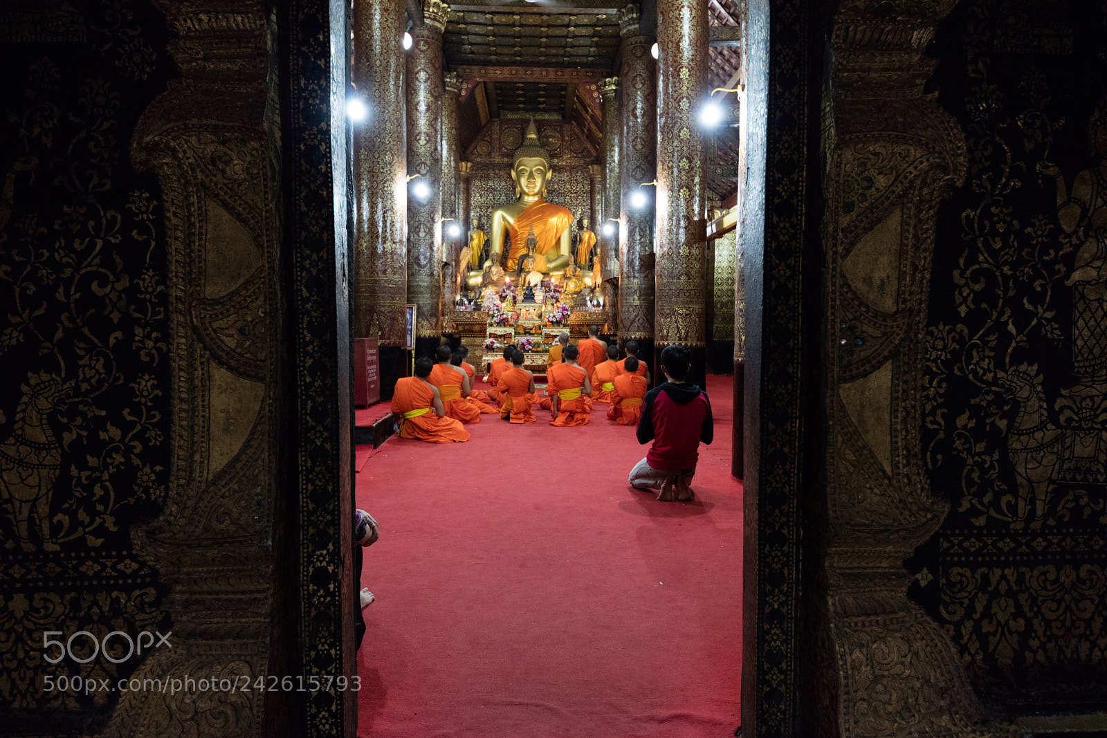 Canon EOS 5DS R sample photo. Monks in luang prabang photography