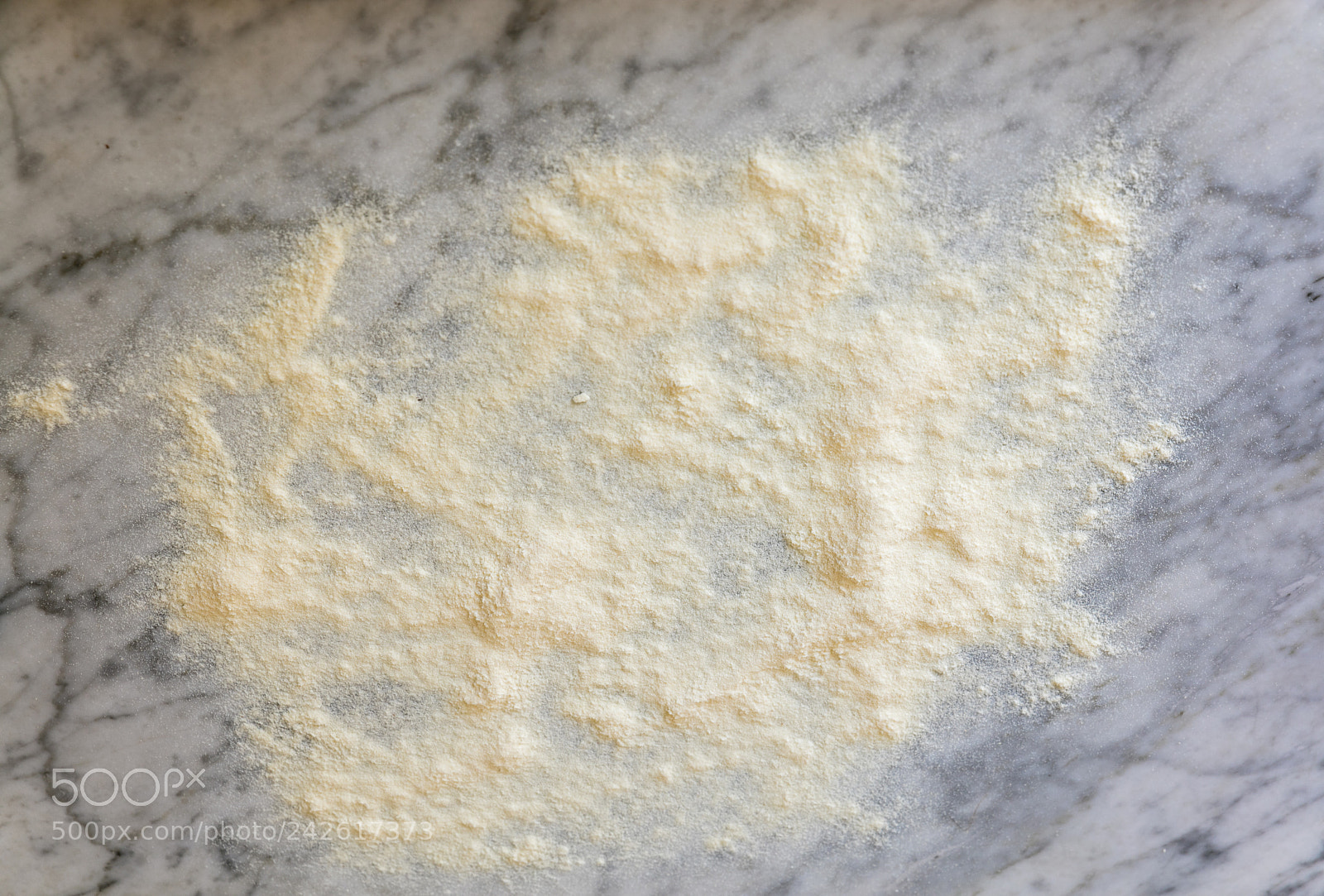 Canon EOS 5DS R sample photo. Preparing pizza  at home photography
