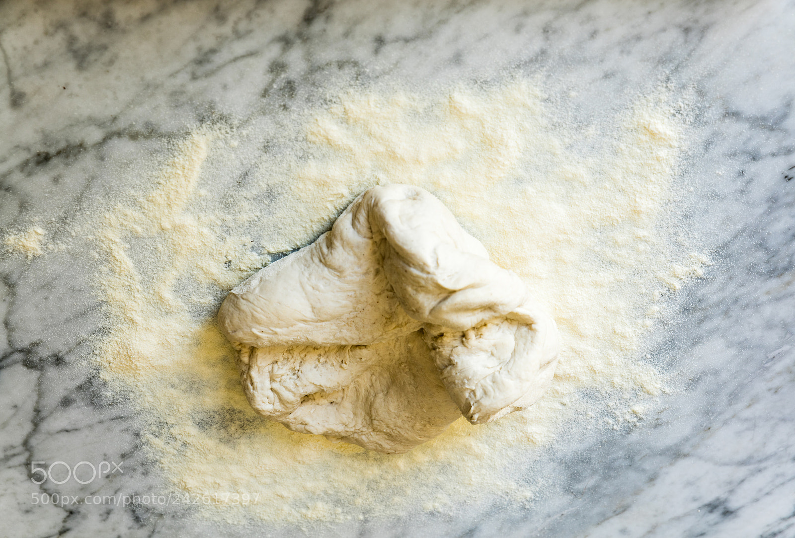 Canon EOS 5DS R sample photo. Preparing pizza  at home photography