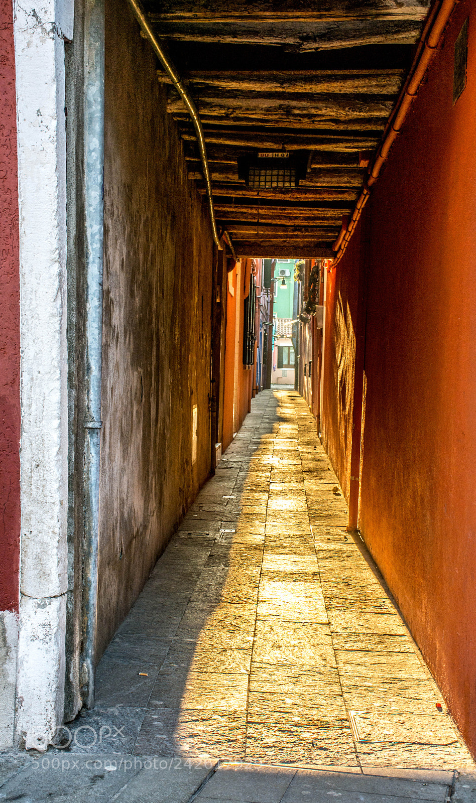 Nikon D7200 sample photo. The long covered alley photography