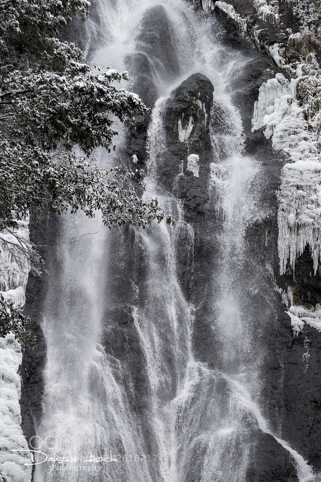 Fujifilm X-T1 sample photo. Snow scape（kanba waterfall） photography