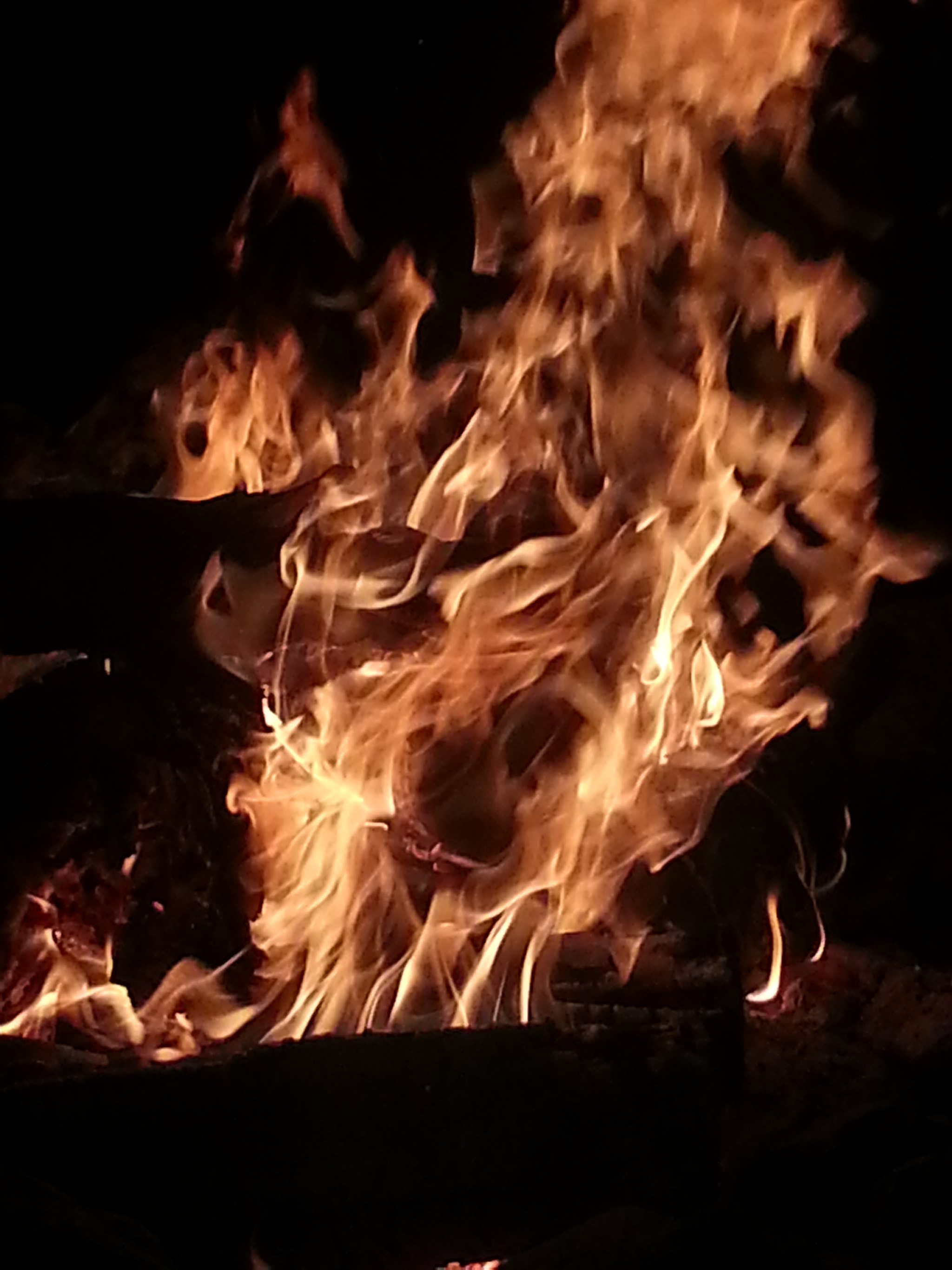 Samsung SGH-I317 sample photo. Bonfire photography