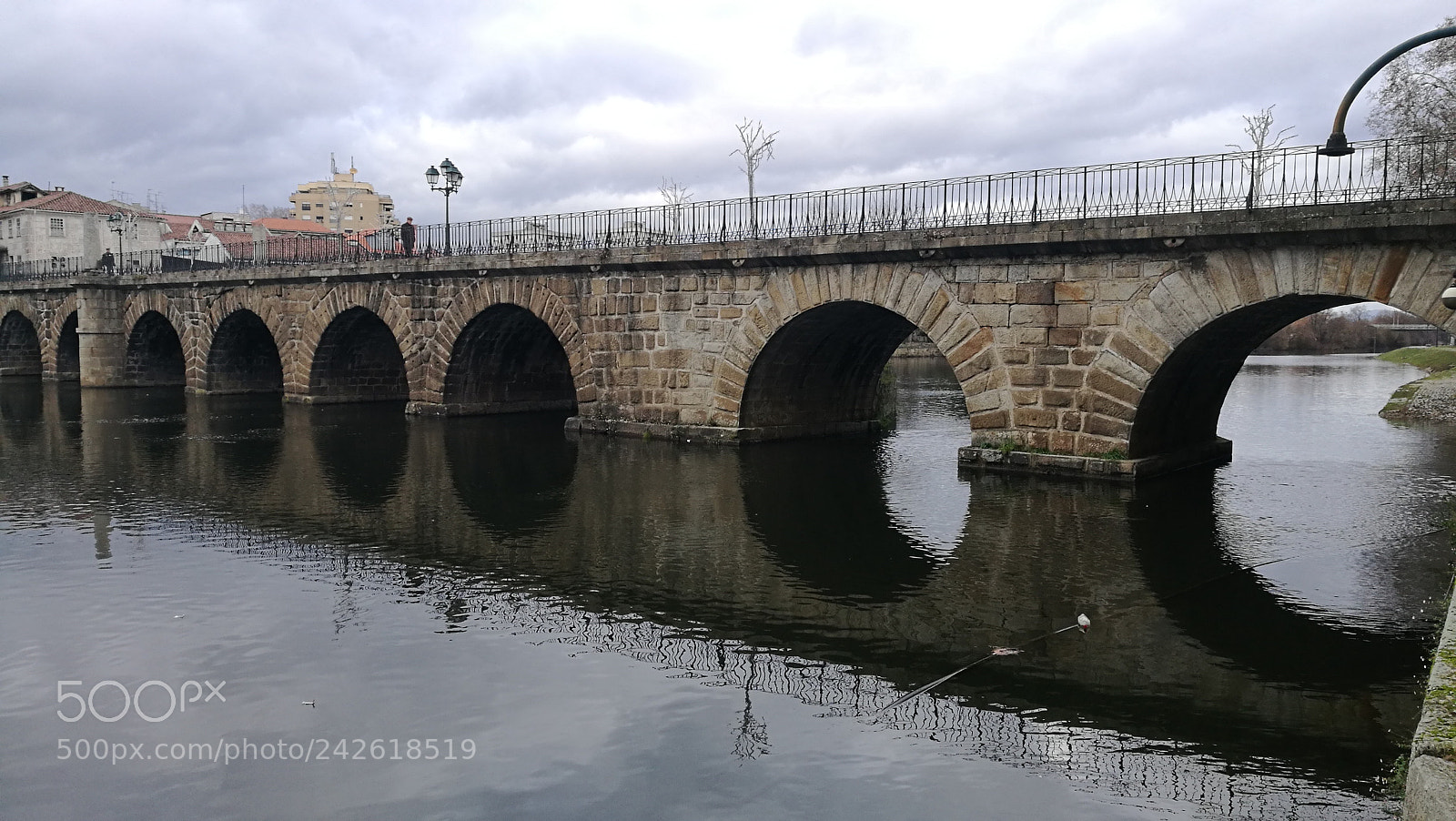 HUAWEI P9 sample photo. Dark bridge in winter photography