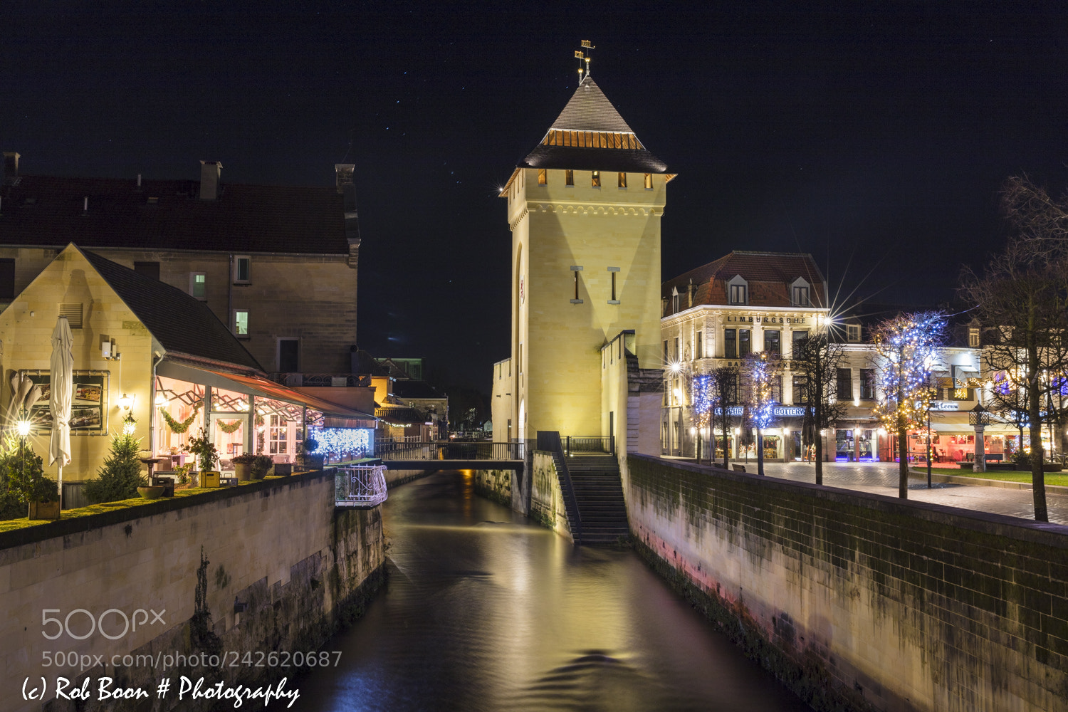 Canon EOS 5DS sample photo. Geulpoort, valkenburg @ night 4 photography