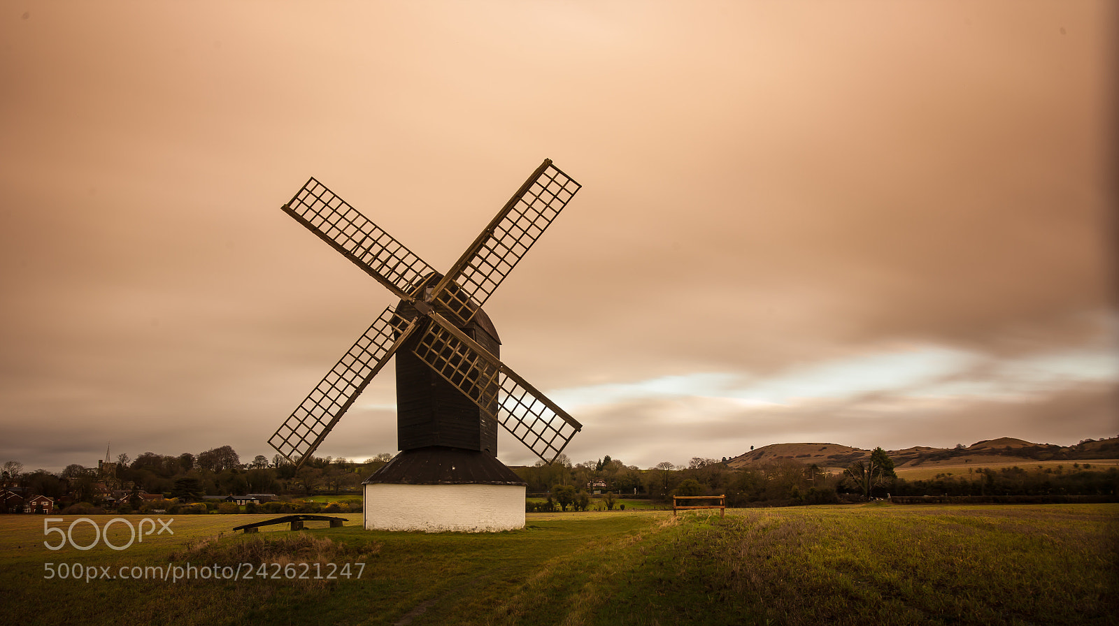 Canon EOS-1Ds Mark III sample photo. Pitstone windmill ii photography